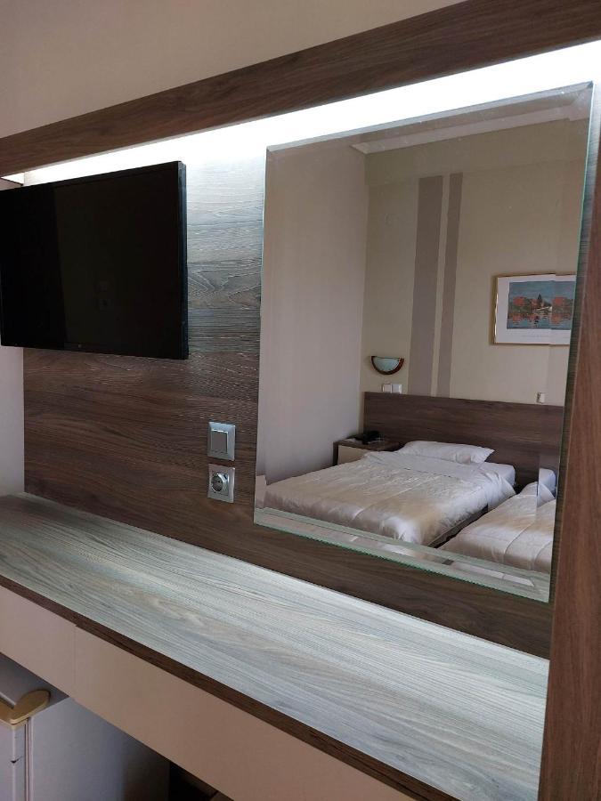 Hotel Oceanis Soluň Exteriér fotografie